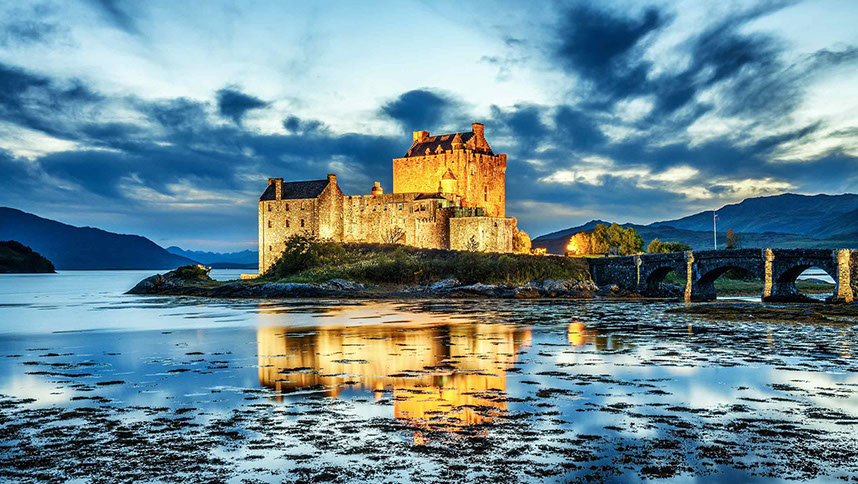 Homeware Glass products on the Isle of Skye created by experienced artists